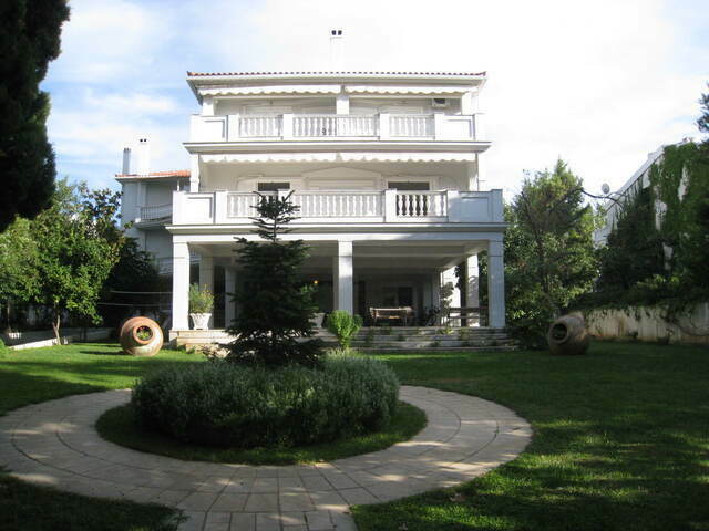 Home for rent Kifissia (Kato Kifissia) Maisonette 220 sq.m.