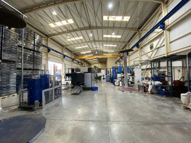 Commercial property for sale Megara Industrial space 2.350 sq.m.