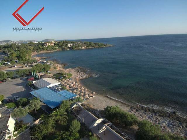 Commercial property for sale Kalivia Thorikou (Lagonisi (Beach)) Building 1.500 sq.m.