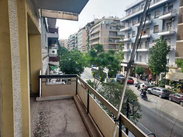 Commercial property for rent Pireas (Freattyda) Office 90 sq.m.