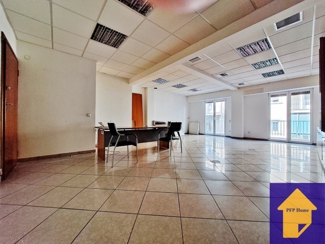 Commercial property for sale Athens (Ippokratous) Office 106 sq.m. renovated