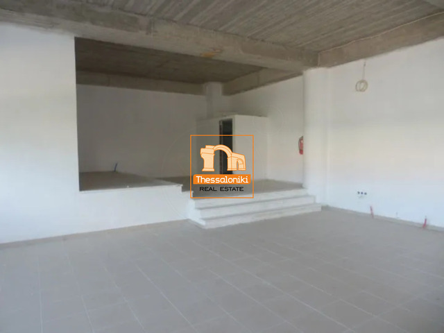 Commercial property for rent Oraiokastro Store 130 sq.m.