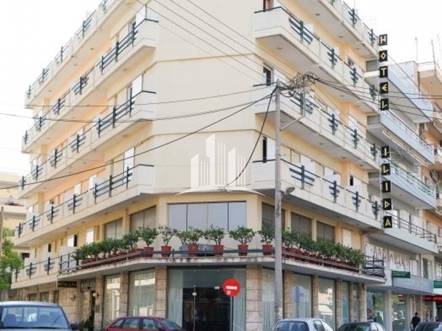 Commercial property for sale Pyrgos Building 1.650 sq.m. renovated