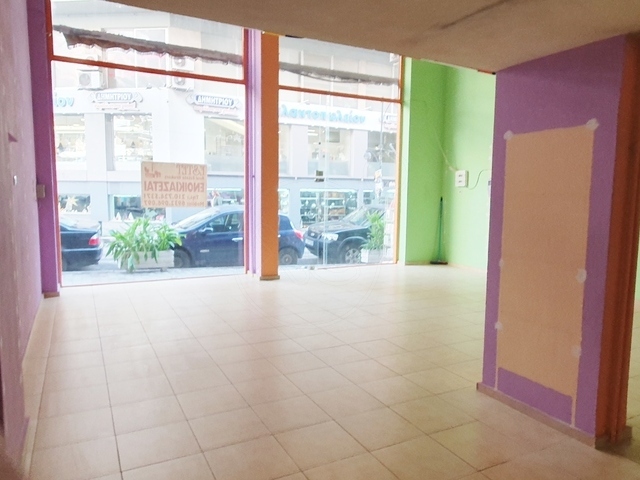 Commercial property for rent Vyronas (Agora) Store 76 sq.m.