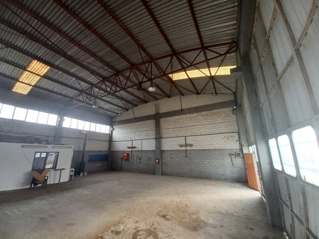 Commercial property for rent Kalochori Crafts Space 180 sq.m.