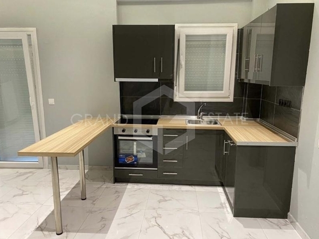 Home for sale Thessaloniki (Vardari) Apartment 48 sq.m. furnished renovated