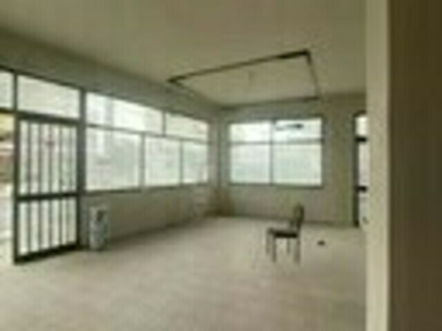Commercial property for rent Acharnes (Charavgi) Store 90 sq.m.