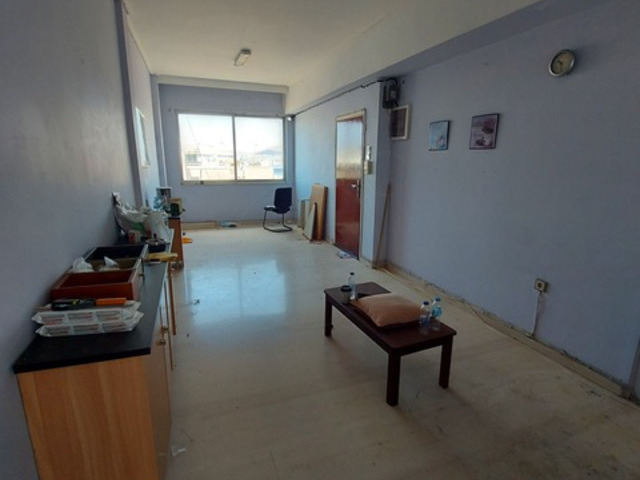 Commercial property for rent Pireas (Terpsithea) Office 40 sq.m.