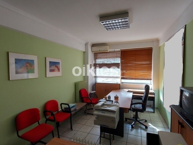 Πώληση επαγγελματικού χώρου Θεσσαλονίκη (Παπάφειο) Γραφείο 155 τ.μ.