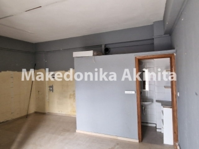 Commercial property for rent Evosmos Store 185 sq.m.