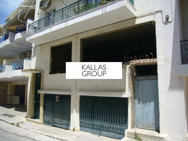 Home for sale Pireas (Tampouria) Apartment 110 sq.m.