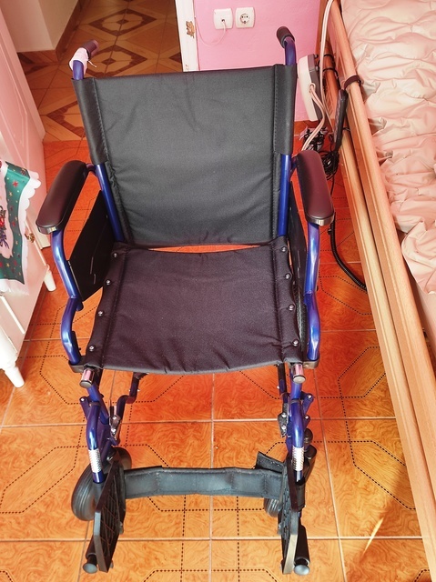 Εικόνα 1 από 3 - Αναπηρικό Αμαξίδιο -  Κεντρικά & Δυτικά Προάστια >  Ίλιον (Νέα Λιόσια)