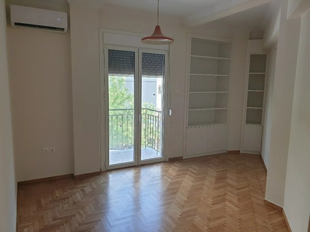Home for sale Athens (Vathis Square) Apartment 47 sq.m. renovated