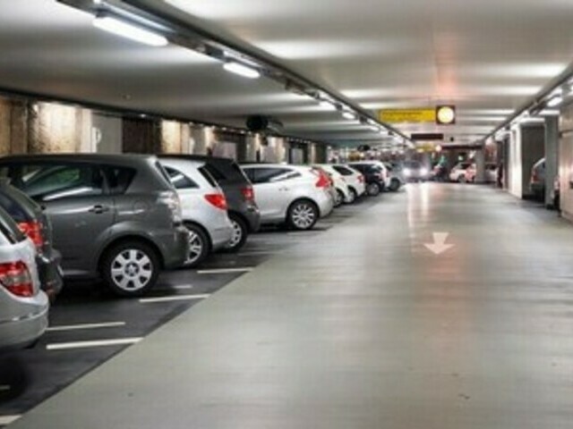 Parking for sale Pireas (Evangelistria) Indoor Parking 3.400 sq.m.