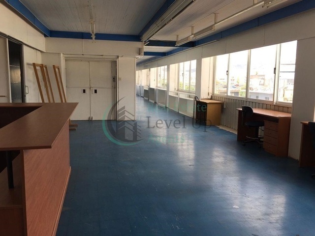 Commercial property for rent Athens (Tris Gefires) Office 300 sq.m.