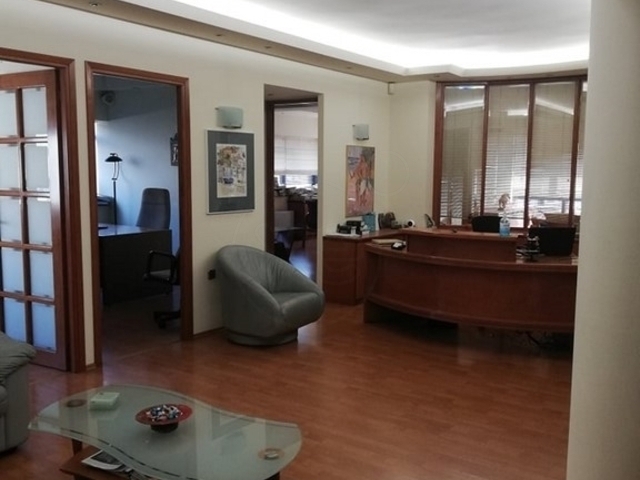Commercial property for rent Pireas (Center) Office 150 sq.m.