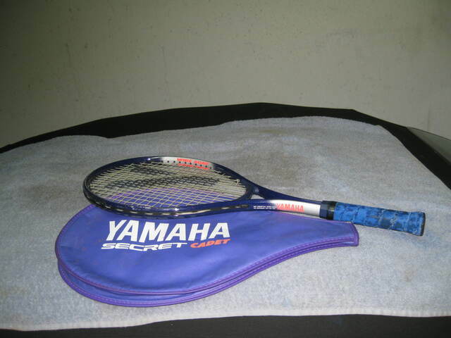 Εικόνα 1 από 2 - Ρακέτα Τένις Yamaha Secret Cadet -  Κεντρικά & Νότια Προάστια >  Καισαριανή