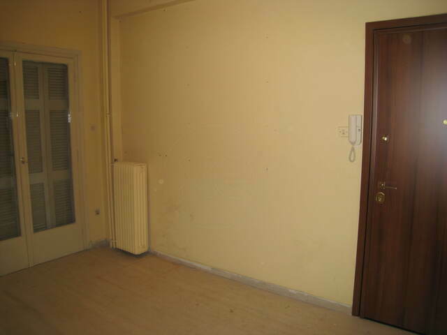 Commercial property for rent Athens (Ippokratous) Office 13 sq.m.