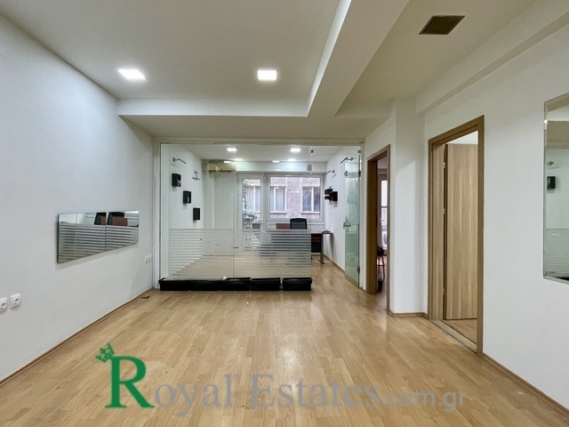 Commercial property for rent Athens (Kaniggos Square) Office 126 sq.m. renovated