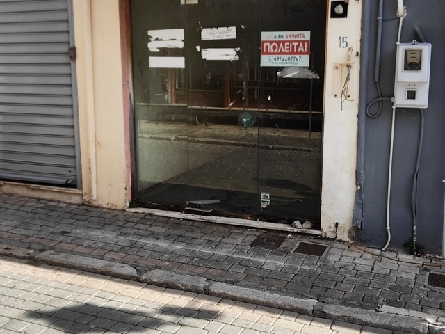 Commercial property for sale Amfissa Store 36 sq.m.