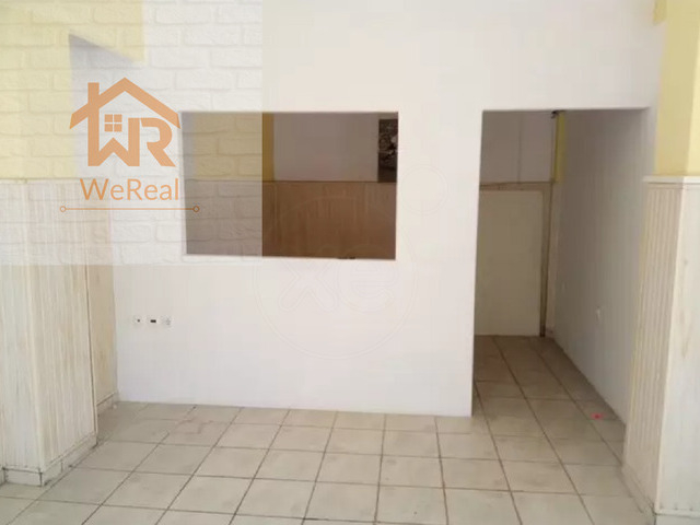 Commercial property for sale Pireas (Maniatika) Store 95 sq.m.