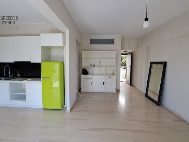 Home for rent Vouliagmeni (Center) Apartment 53 sq.m. furnished renovated