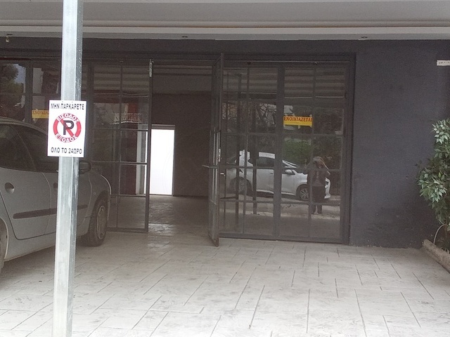 Commercial property for rent Chalandri (Rizareios) Store 60 sq.m.