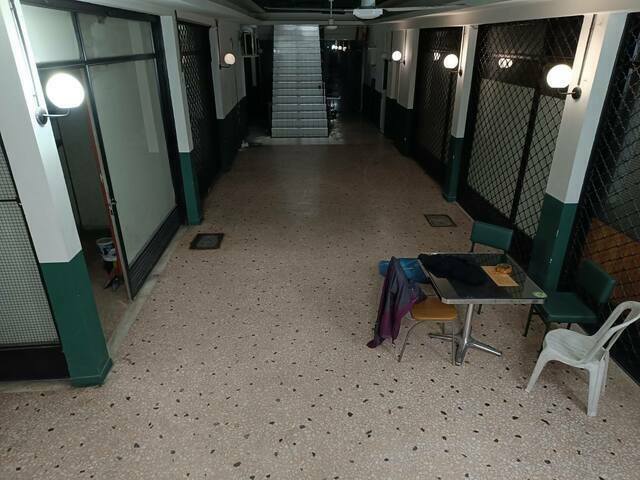 Commercial property for rent Athens (Kaniggos Square) Storage Unit 58 sq.m.