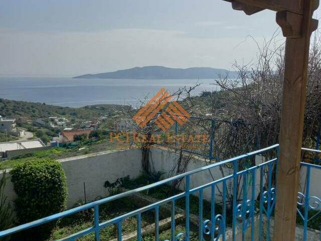 Home for rent Tzonima (Mikrolimano) Detached House 55 sq.m. furnished