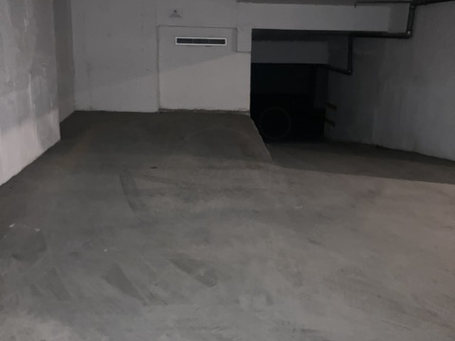 Parking for sale Athens (Ippokrateio) Indoor Parking 13 sq.m.