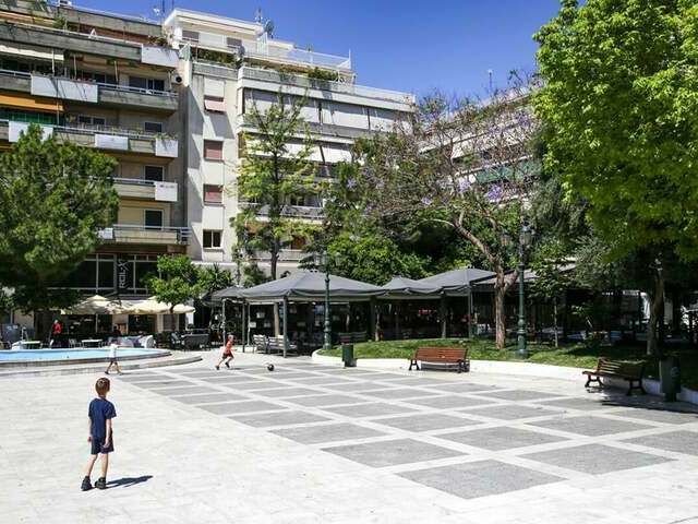 Πώληση επαγγελματικού χώρου Αθήνα (Πλατεία Βικτωρίας) Κατάστημα 165 τ.μ.