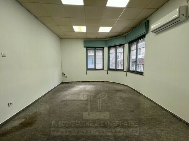 Commercial property for rent Athens (Ampelokipoi) Office 147 sq.m.