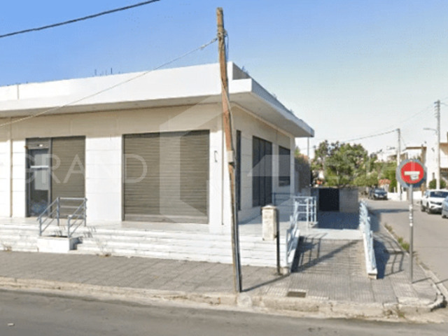 Commercial property for rent Acharnes (Agios Petros) Office 600 sq.m. renovated