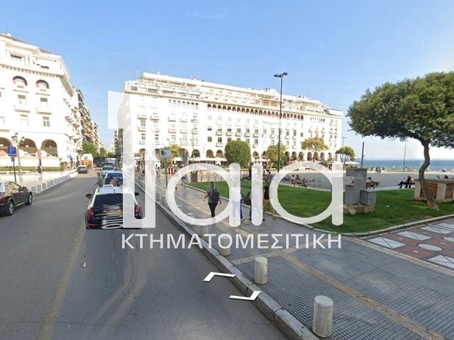Commercial property for rent Thessaloniki (Center) Store 332 sq.m.