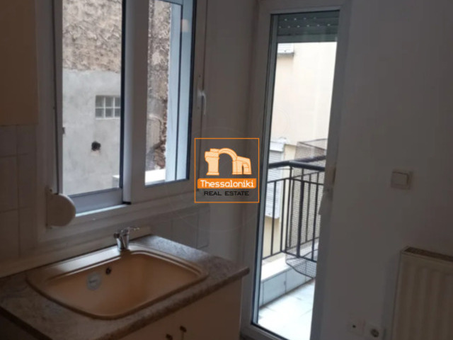 Home for rent Thessaloniki (Ano Poli) Apartment 30 sq.m. furnished