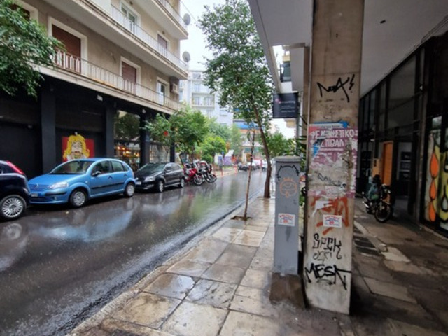 Commercial property for rent Athens (Kypseli) Store 320 sq.m.