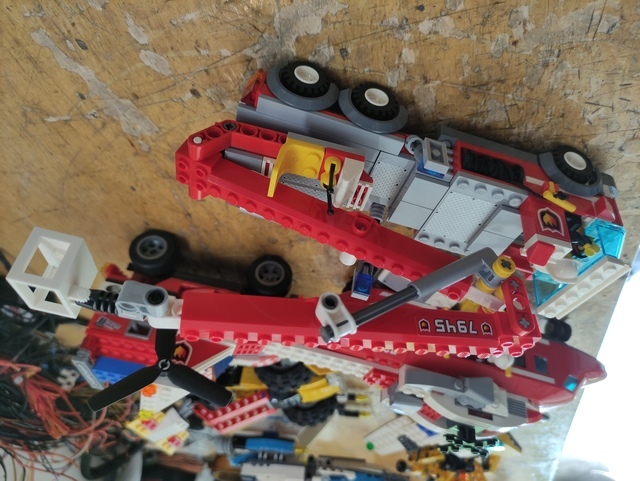 Εικόνα 1 από 9 - Lego -  Βόρεια & Ανατολικά Προάστια >  Αγία Παρασκευή