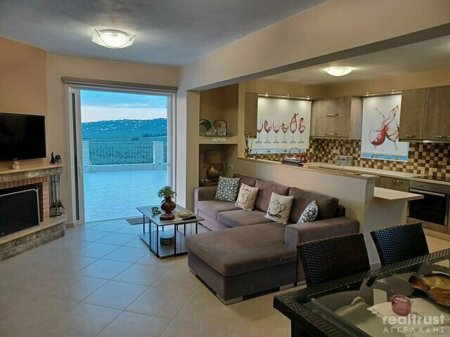 Home for sale Malesina Apartment 83 sq.m.