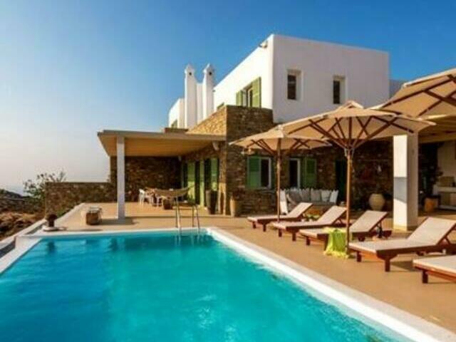 Home for sale Mikonos Detached House 250 sq.m. furnished renovated