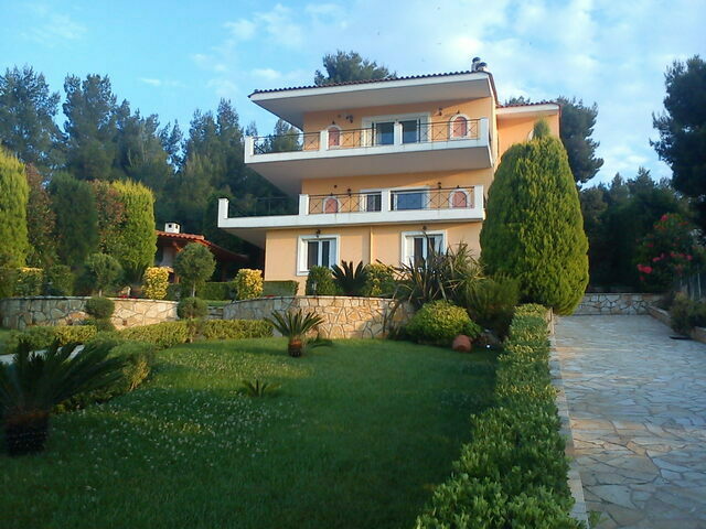 Home for sale Malesina Detached House 192 sq.m.