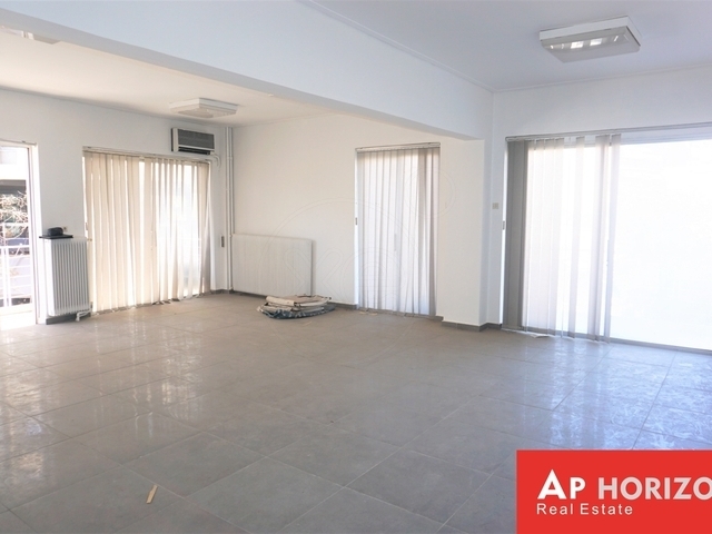 Commercial property for sale Lamia Office 90 sq.m. renovated