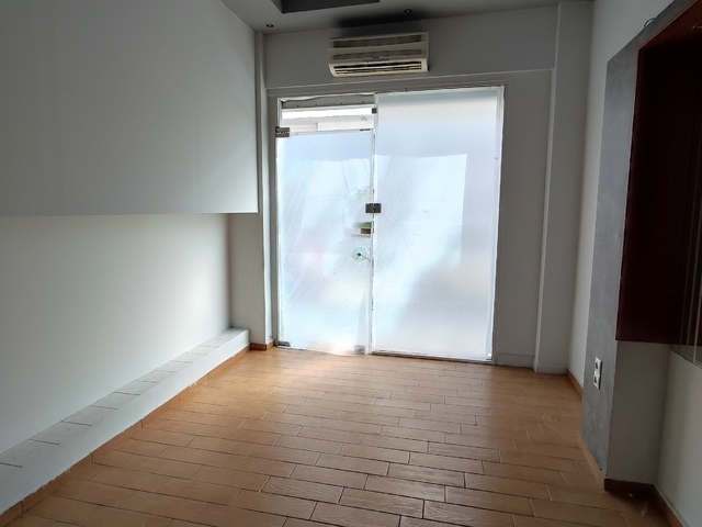 Commercial property for rent Rafina Store 100 sq.m.
