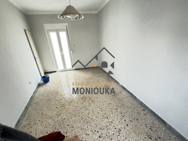 Commercial property for rent Chios Store 85 sq.m. renovated