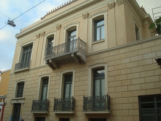 Commercial property for sale Athens (Metaxourgeio) Building 740 sq.m.