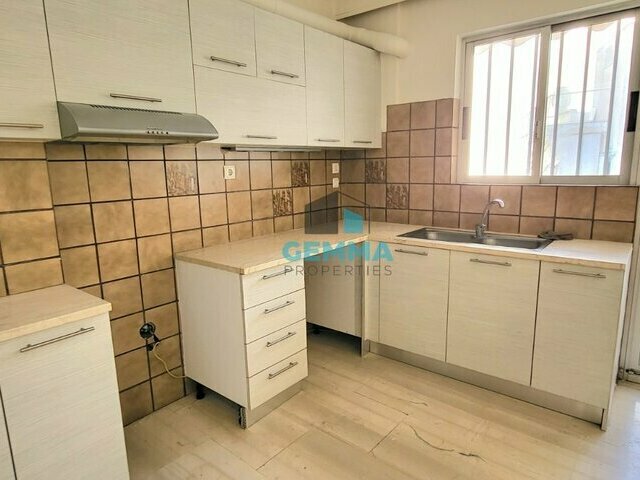 Home for sale Athens (Gouva) Apartment 98 sq.m. renovated