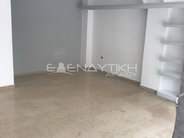 Commercial property for rent Eleftherio-Kordelio Store 50 sq.m. renovated