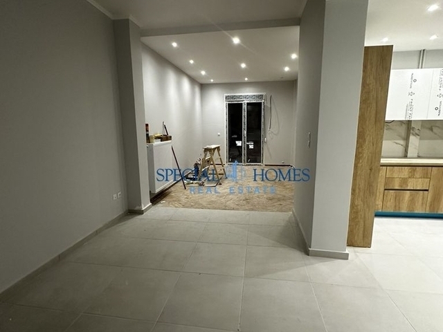 Commercial property for rent Athens (Ilisia) Hall 110 sq.m. renovated