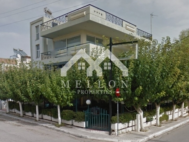 Commercial property for sale Kamatero Building 420 sq.m.