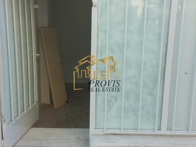 Commercial property for rent Athens (Mpaknana) Hall 28 sq.m. renovated