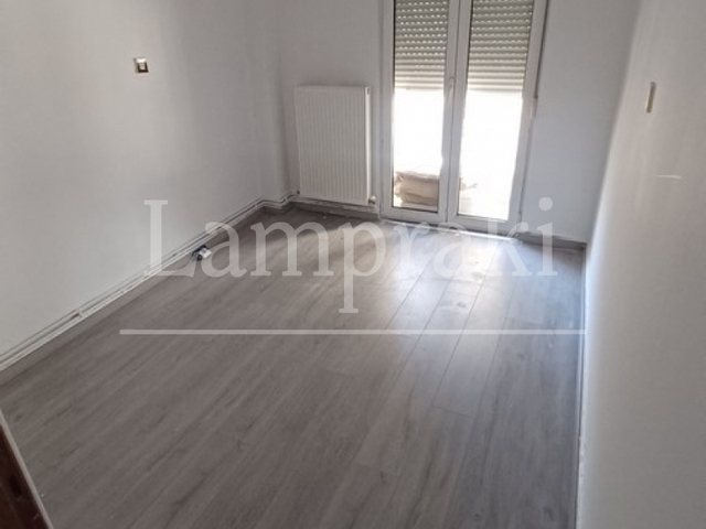 Commercial property for rent Thessaloniki (Pylaia) Office 90 sq.m.